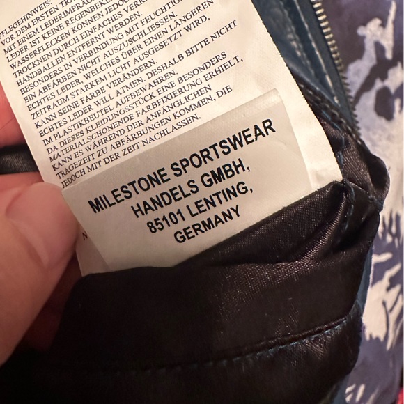 Ladies’ Lambskin Leather Jacket - Picture 9 of 10